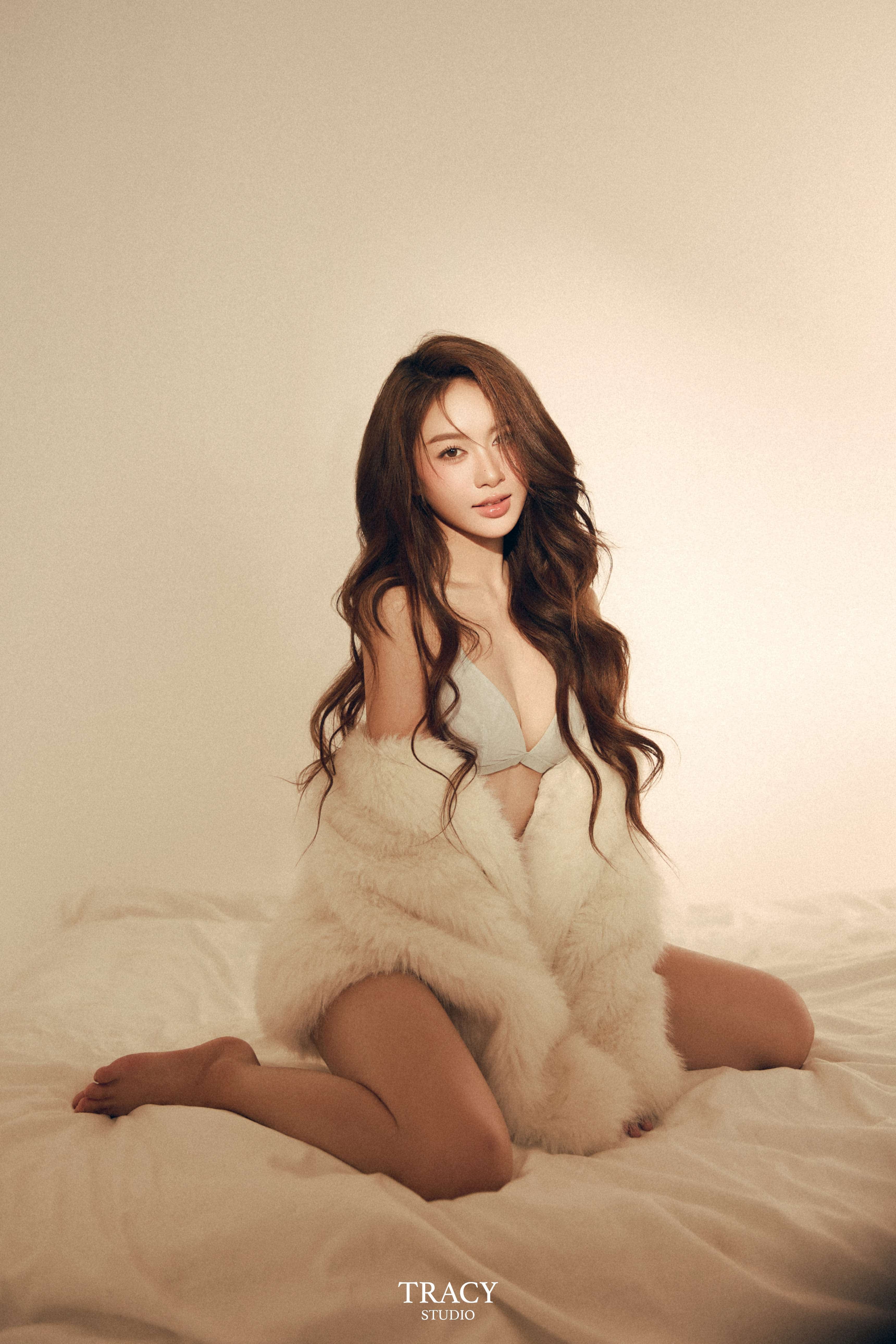 tracy studio chụp concept sexy phương bùi